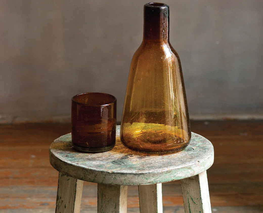 Amber glass carafe with tumbler