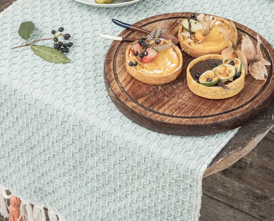 Cotton table runner with tassels 